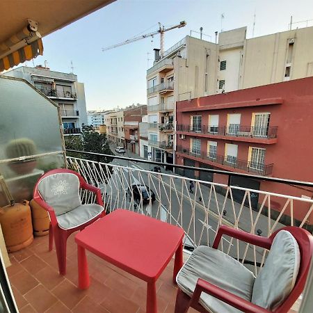 Diana Apartamento Con Terraza Muy Cerca Del Mar 피네다데마르 외부 사진